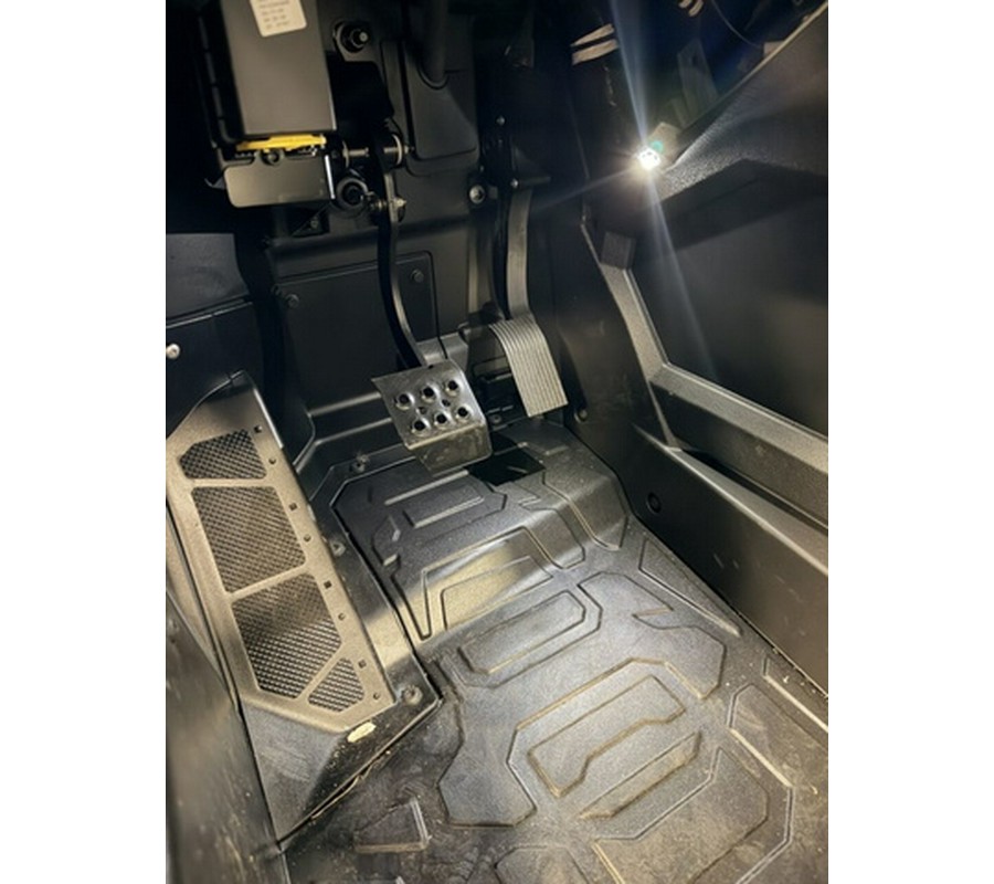 2026 Polaris RZR Pro R Ultimate