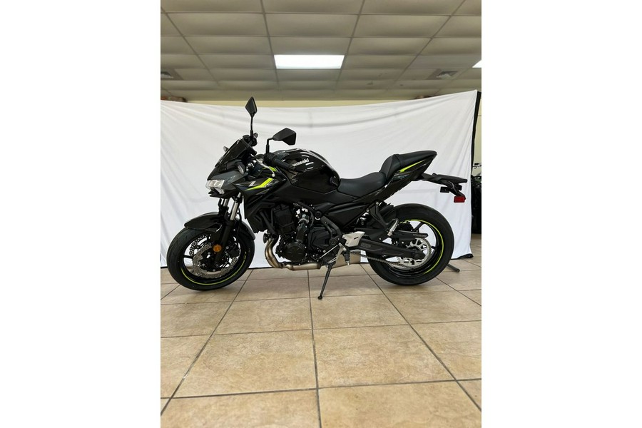 2024 Kawasaki Z650 Base