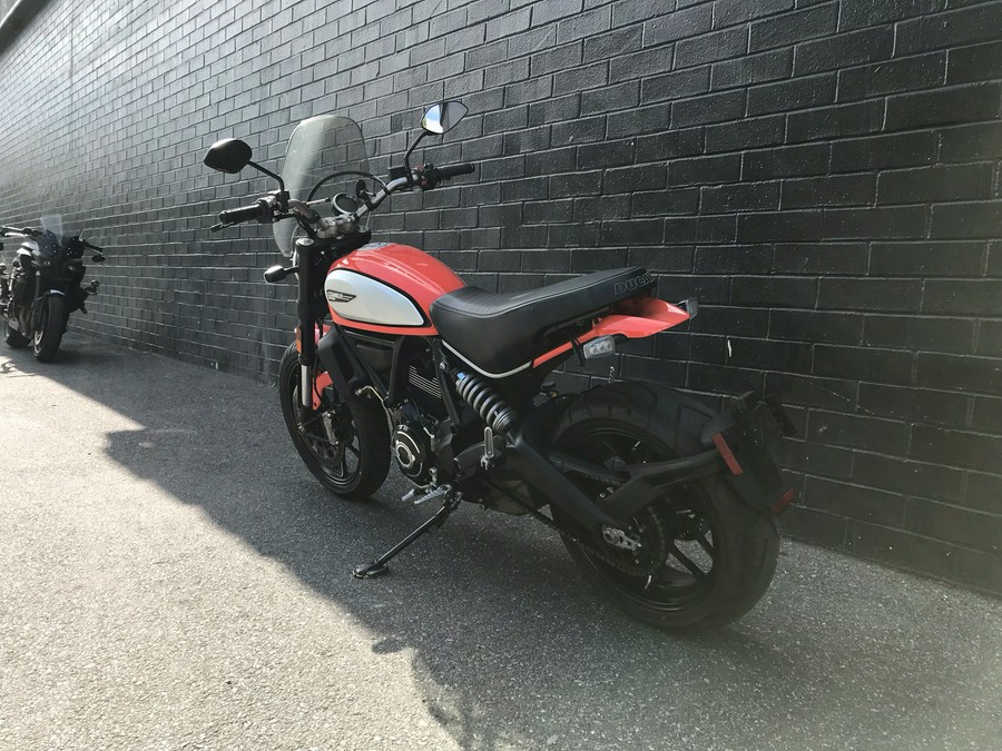 2019 Ducati Scrambler Icon