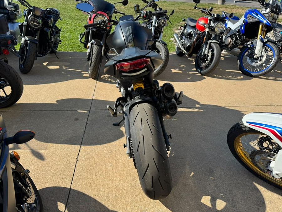 2022 Ducati Monster Dark Stealth