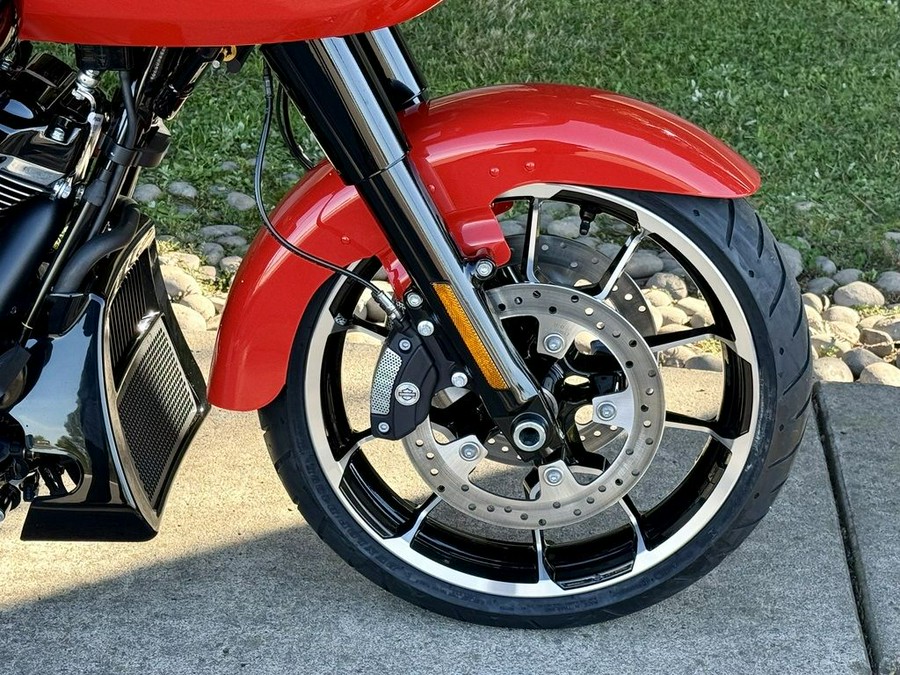 2026 Harley-Davidson® FLTRT - Road Glide® 3