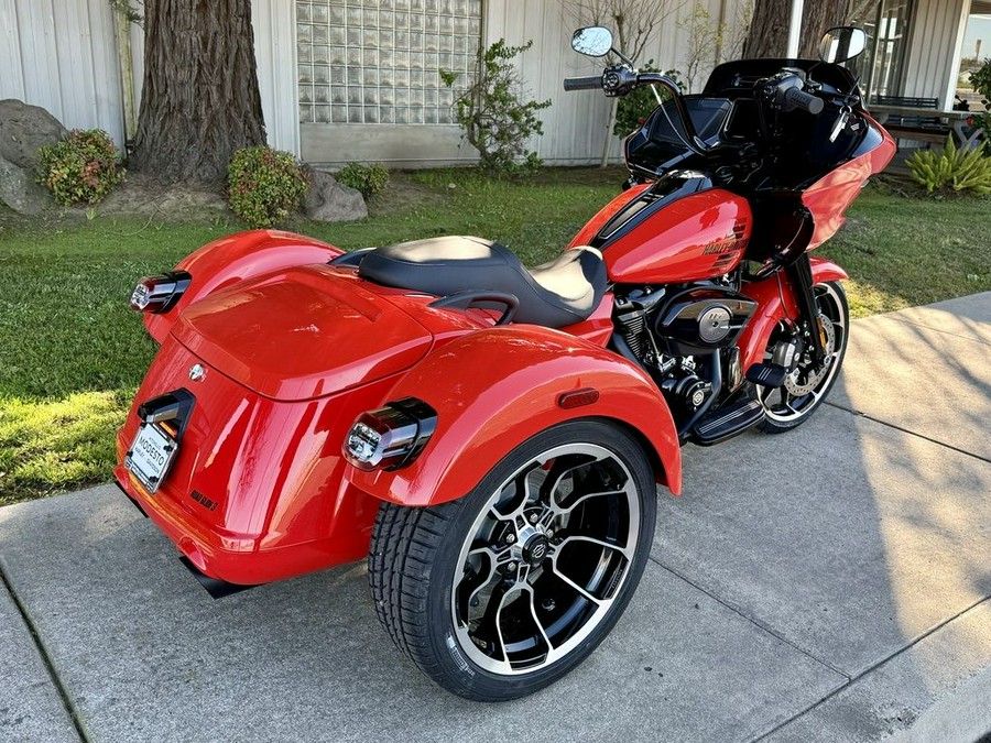 2026 Harley-Davidson® FLTRT - Road Glide® 3