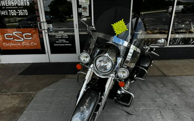 2018 Indian Motorcycle® Springfield® Base