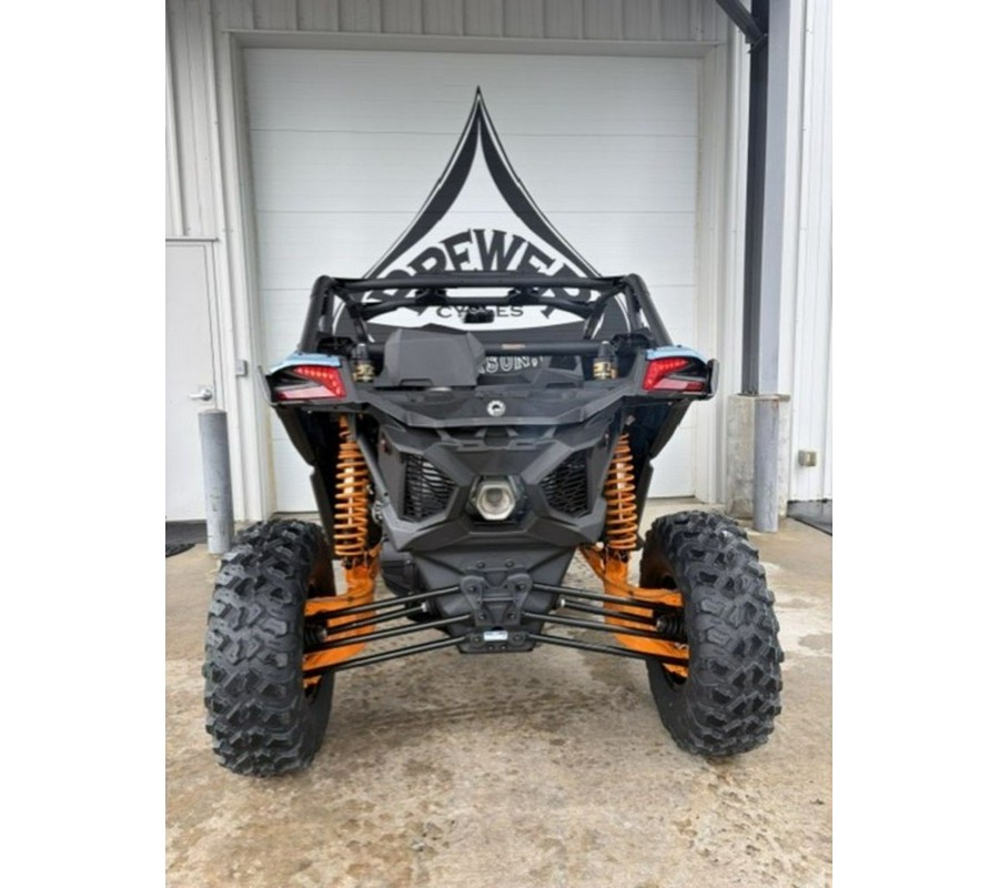 2026 Can-Am® Maverick X3 DS Turbo RR Scandi Blue & Orange Crush