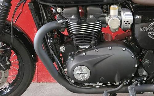 2026 Triumph Bonneville T120 Black Jet Black