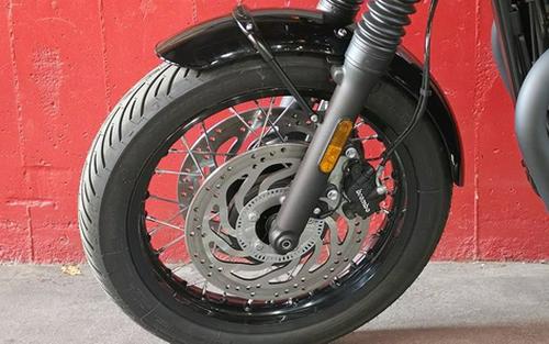 2026 Triumph Bonneville T120 Black Jet Black