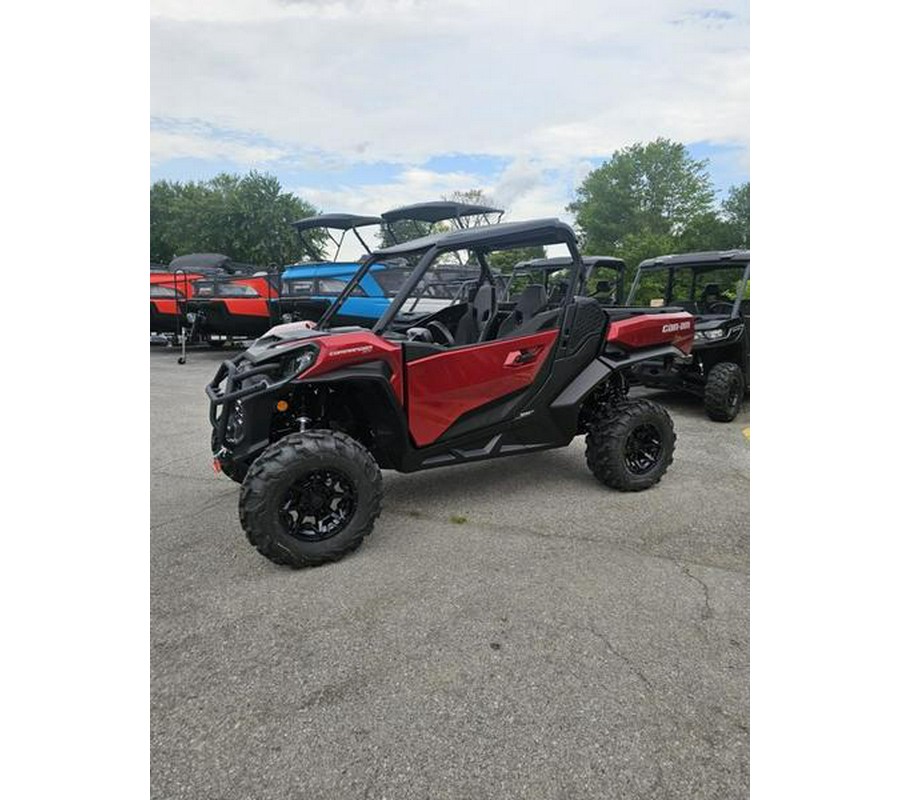 2024 Can-Am® Commander XT 700