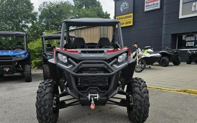 2024 Can-Am® Commander XT 700