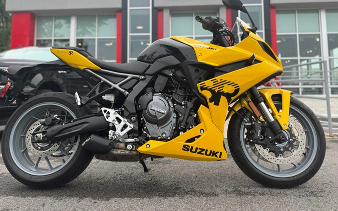2025 Suzuki GSX-8R