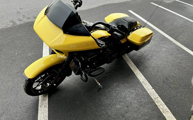2023 Harley-Davidson Road Glide Special Industrial Yellow/Vivid Black – Blac