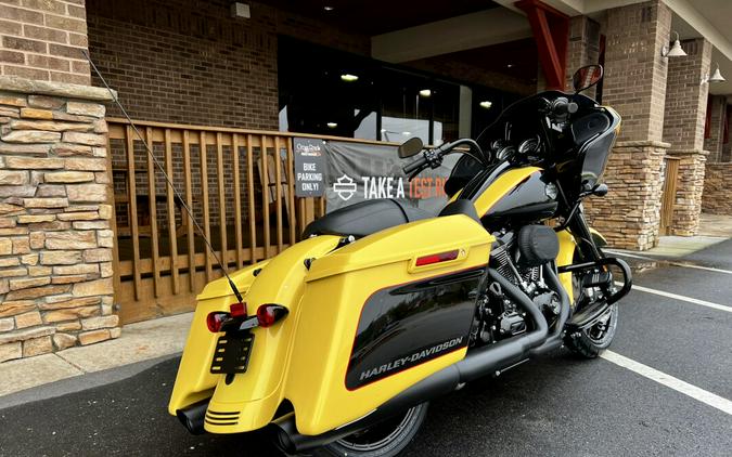 2023 Harley-Davidson Road Glide Special Industrial Yellow/Vivid Black – Blac