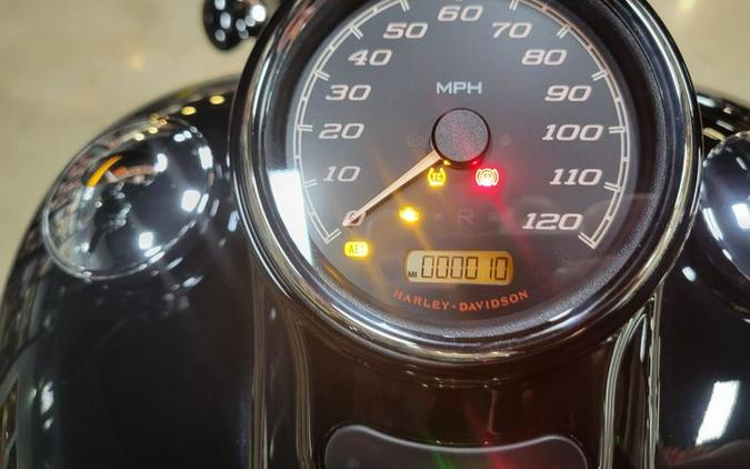 2024 Harley-Davidson® FLRT Freewheeler
