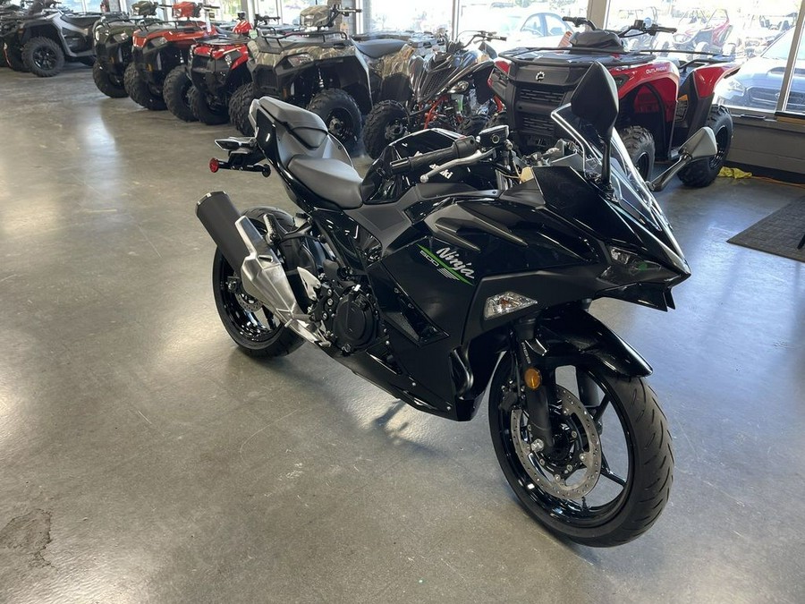 2024 Kawasaki Ninja® 500 ABS