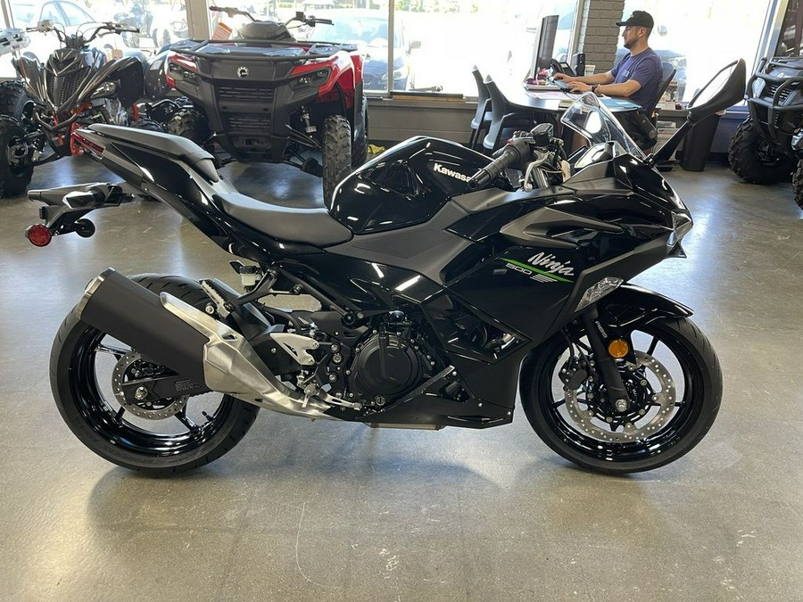 2024 Kawasaki Ninja® 500 ABS