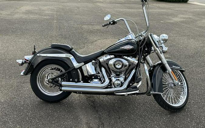 2015 Harley-Davidson® FLSTC - Heritage Softail® Classic