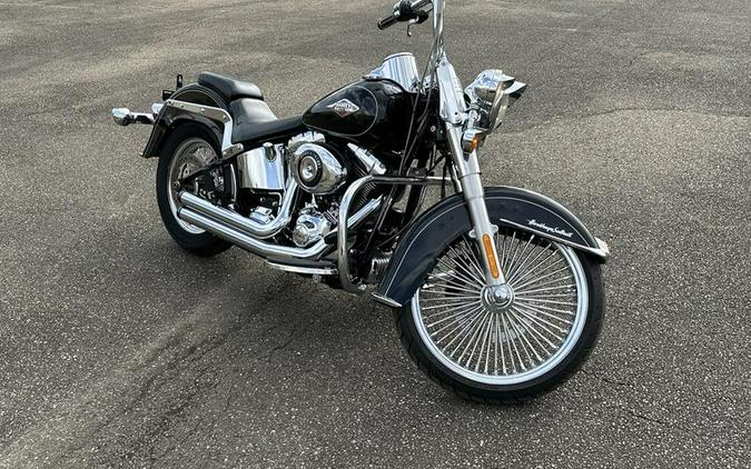 2015 Harley-Davidson® FLSTC - Heritage Softail® Classic