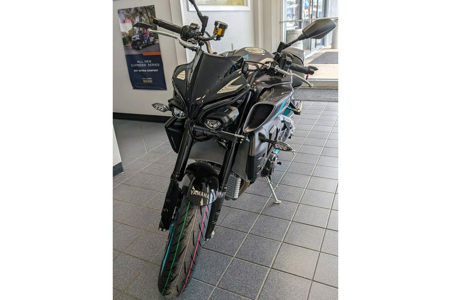 2024 Yamaha MT-10 - MT10RGY