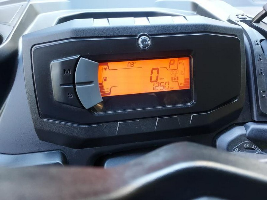 2025 Can-Am® Defender MAX DPS HD9 Compass Green