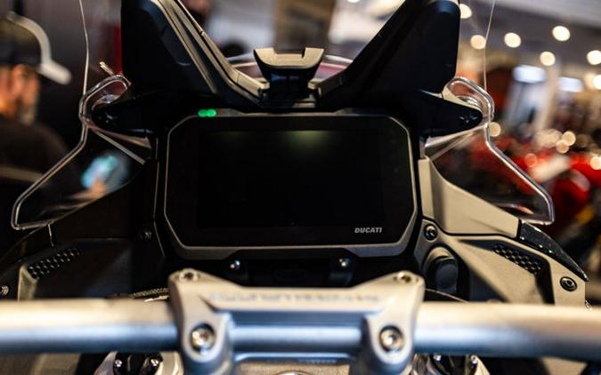 2025 Ducati MULTISTRADA V4S TRAVEL&RADAR