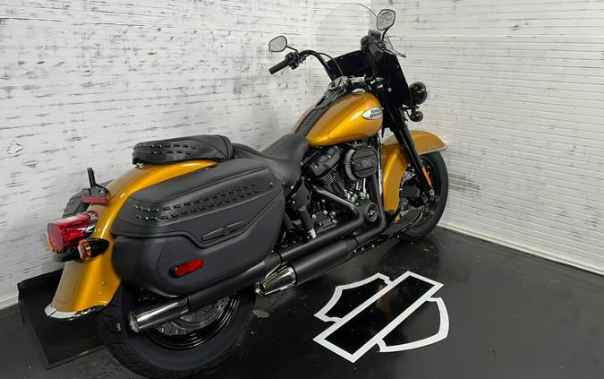 2023 Harley-Davidson® Heritage Classic