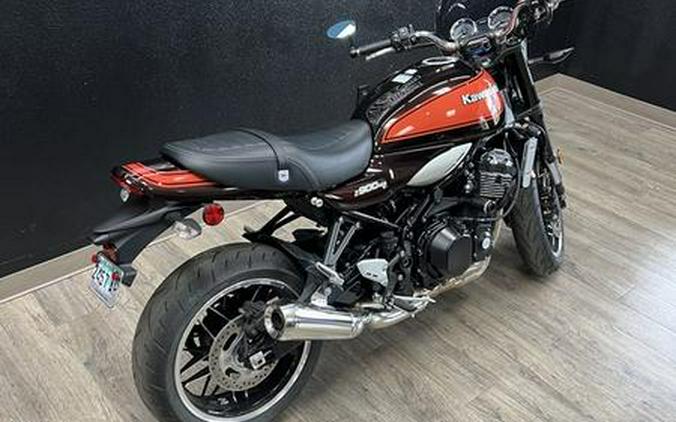 2018 Kawasaki Z900RS Candytone Brown/Candytone Orange