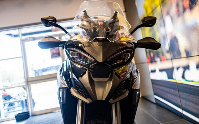 2025 Ducati MULTISTRADA V4S TRAVEL & RADAR