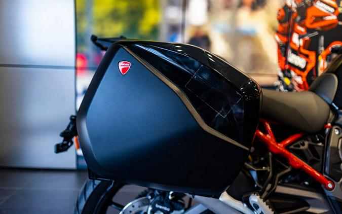 2025 Ducati MULTISTRADA V4S TRAVEL & RADAR