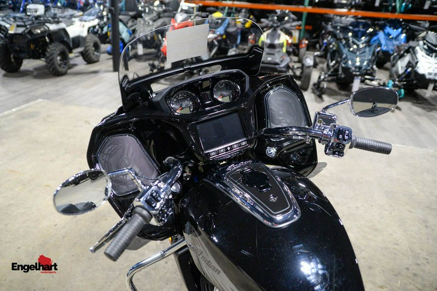 2026 Indian Motorcycle Challenger® Limited 112 with PowerBand Audio Package