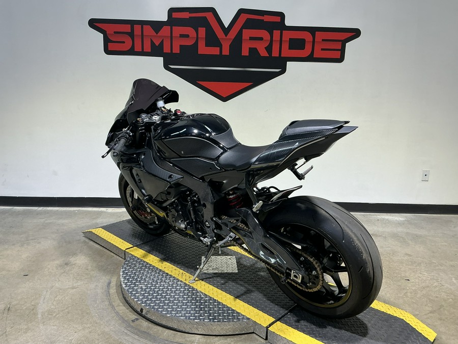2018 Yamaha YZF-R1