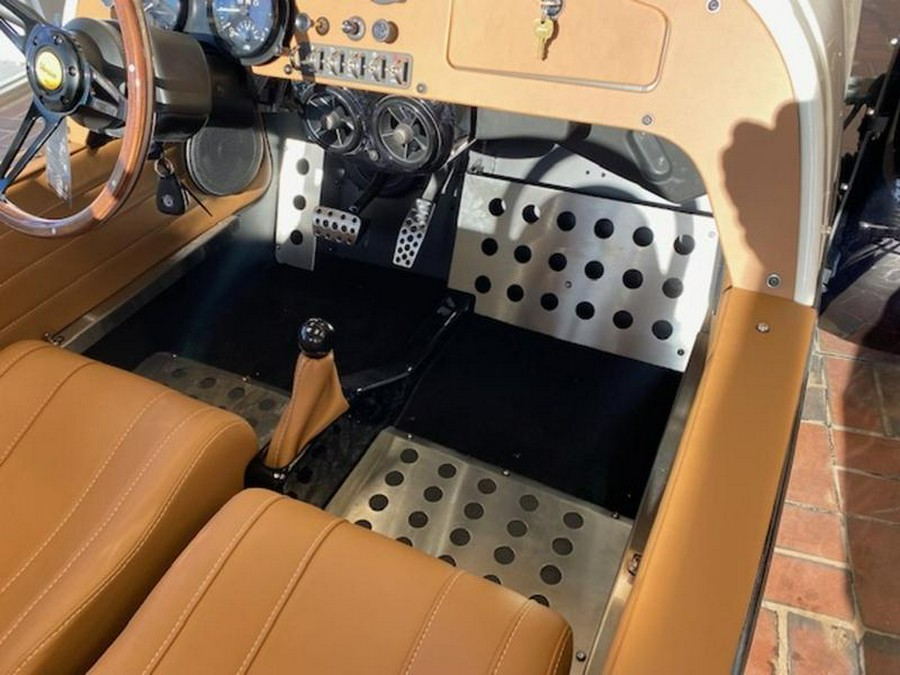 2023 Vanderhall Venice GT