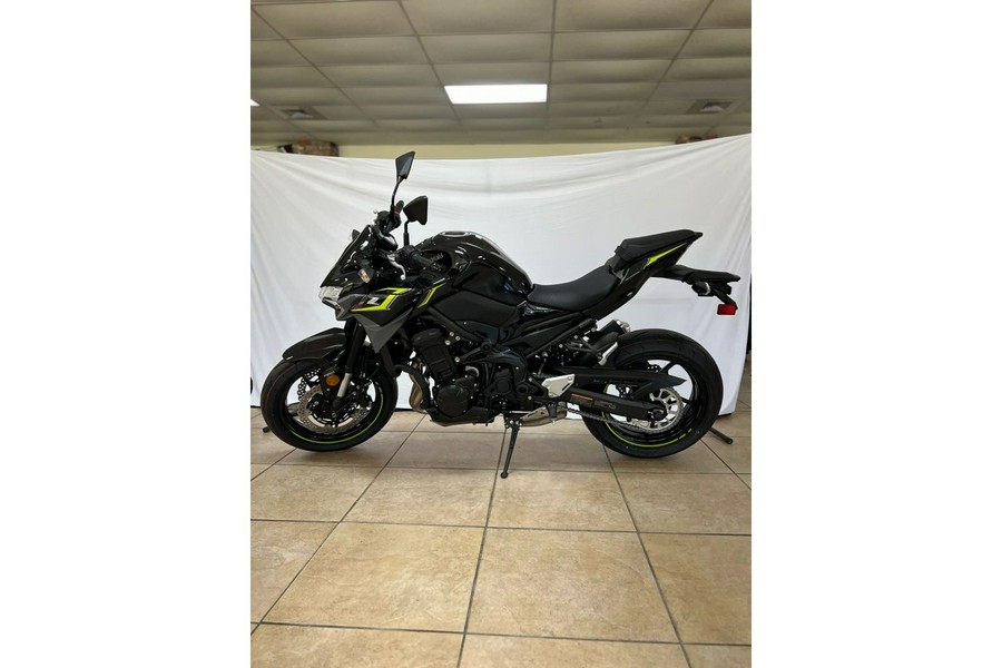 2024 Kawasaki Z900 ABS