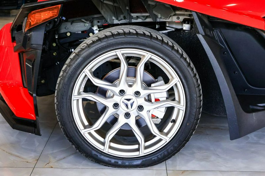 2021 Polaris Slingshot SL