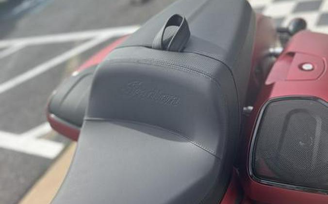 2024 Indian Motorcycle® Challenger® Dark Horse® w/PowerBand Audio Pkg Sunset Red Smoke