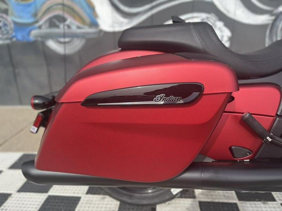 2024 Indian Motorcycle® Challenger® Dark Horse® w/PowerBand Audio Pkg Sunset Red Smoke