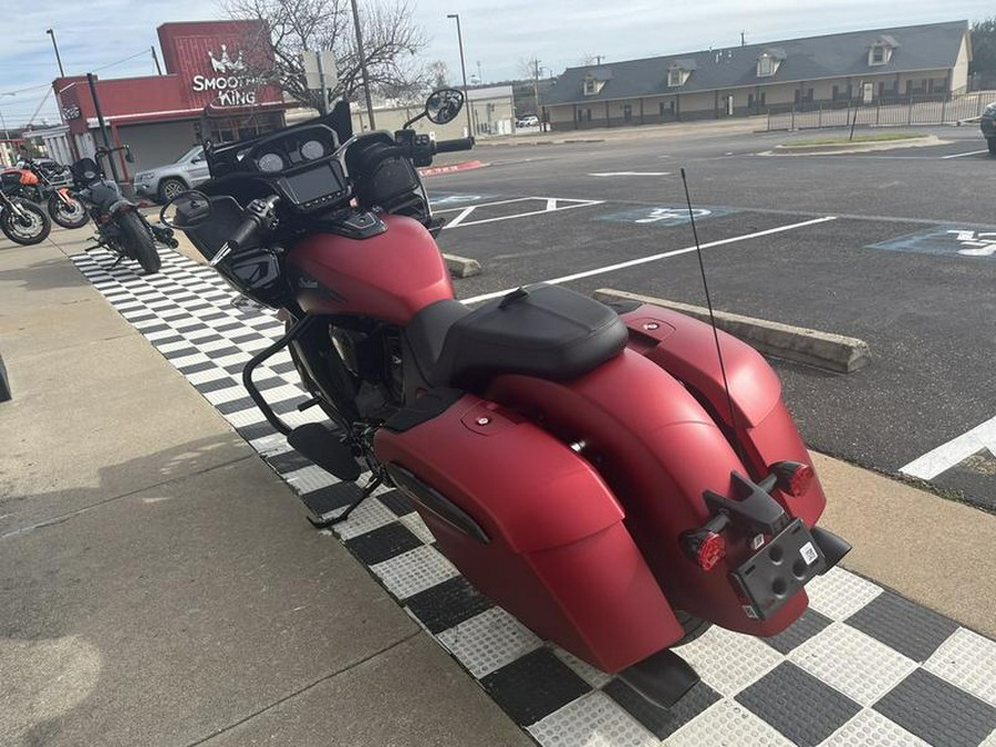 2024 Indian Motorcycle® Challenger® Dark Horse® w/PowerBand Audio Pkg Sunset Red Smoke