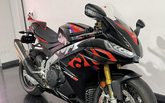 2023 Aprilia RSV4 Factory 1100