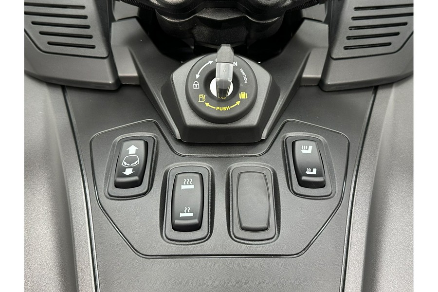 2026 RT Limited (SE6) - Can-Am