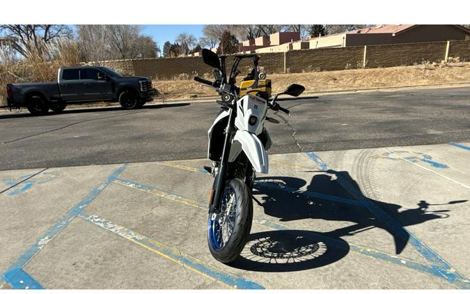 2026 Suzuki DR-Z4SM+