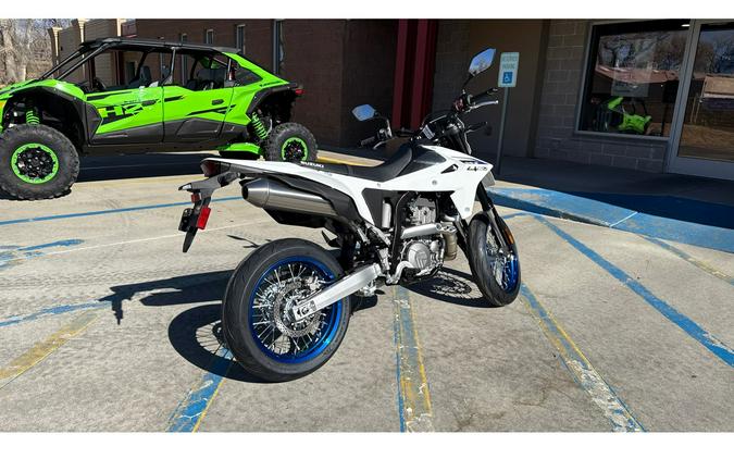 2026 Suzuki DR-Z4SM+
