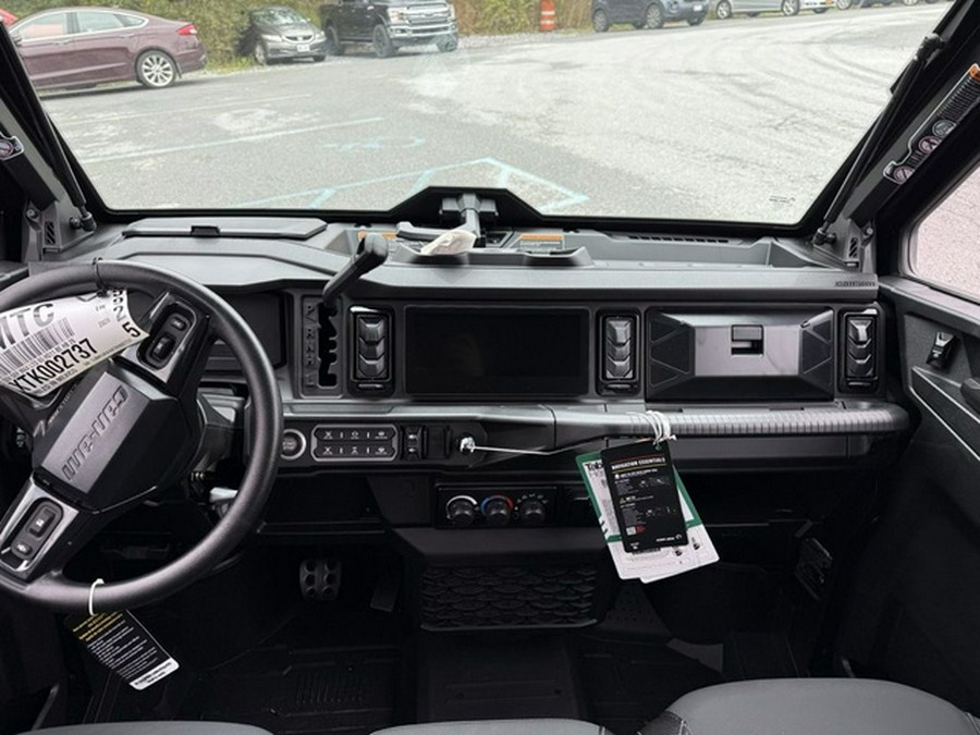 2026 Can-Am Defender MAX Limited HD11