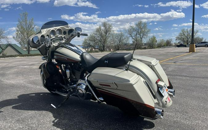 2011 Harley-Davidson Street Glide CVO