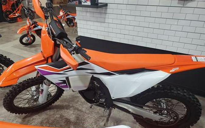 2024 KTM 125 XC