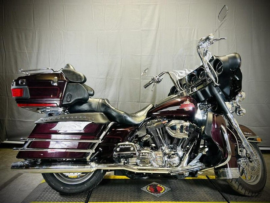 2006 Harley-Davidson® FLHTCUI - Ultra Classic® Electra Glide®