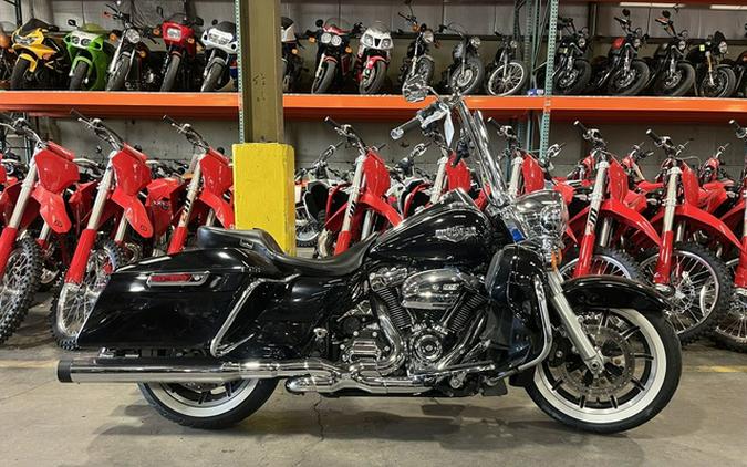 2017 Harley-Davidson FLHR - Road King