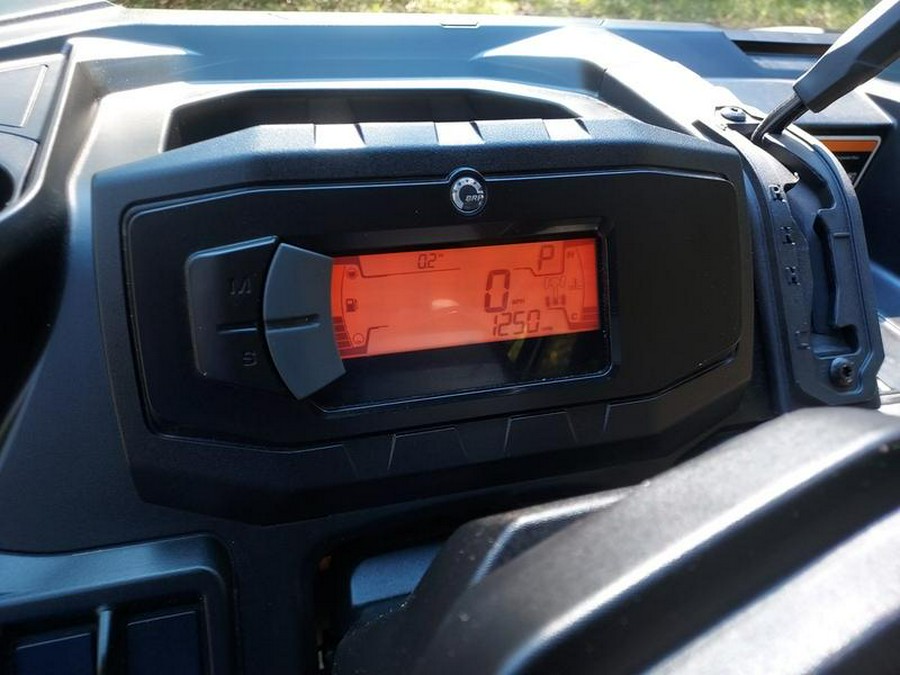 2025 Can-Am® Defender MAX DPS HD9 Stealth Black