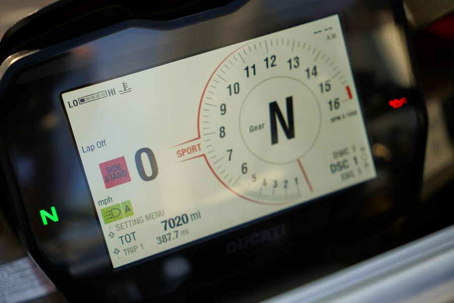 2023 Ducati Panigale V4 S Ducati Red