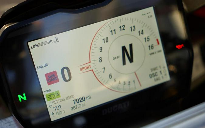 2023 Ducati Panigale V4 S Ducati Red