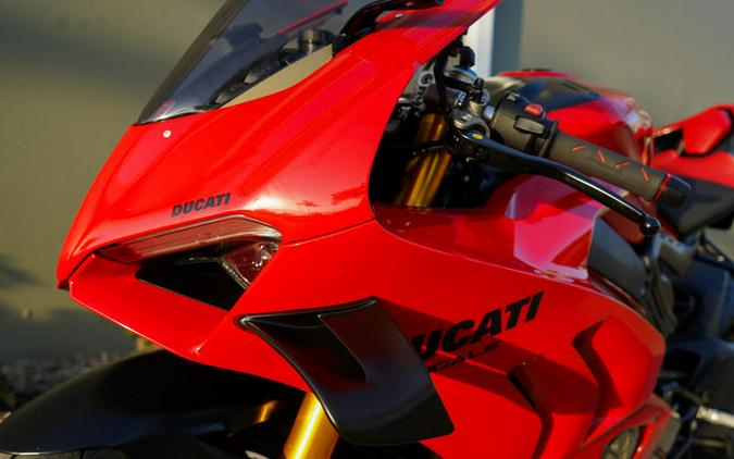 2023 Ducati Panigale V4 S Ducati Red