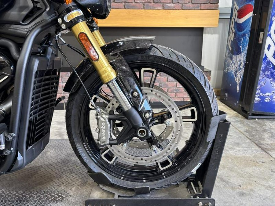2026 Indian Motorcycle® 101 Scout® Black Crystal with Super Graphite