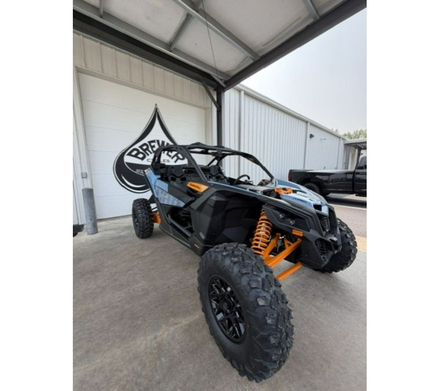 2026 Can-Am® Maverick X3 RS Turbo Scandi Blue & Orange Crush